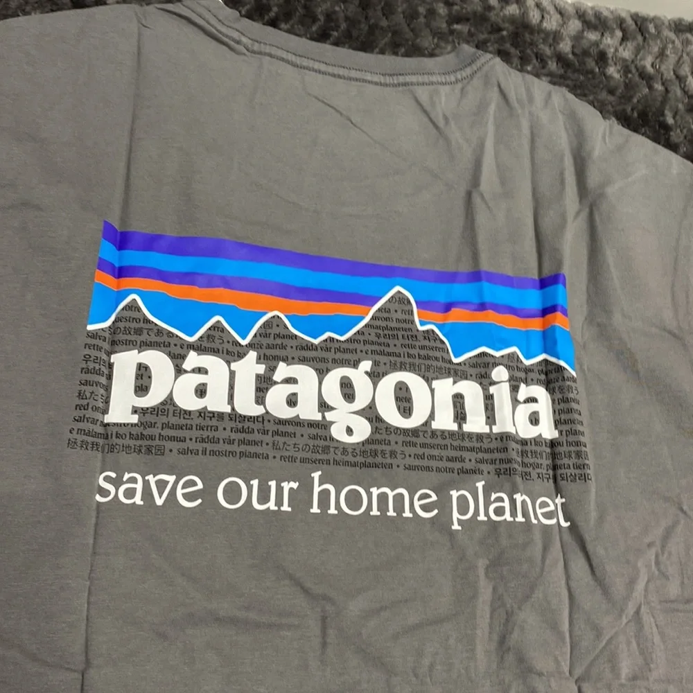 Patagonia P6 mission T-shirt save our home planet extra large brand new tags